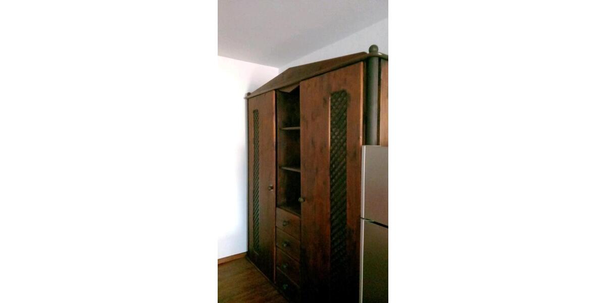 Wohnen auf Zeit Ehingen (Donau) - 1 Zimmer, 13 m&sup2;, 250&euro; | Angebot:14556238