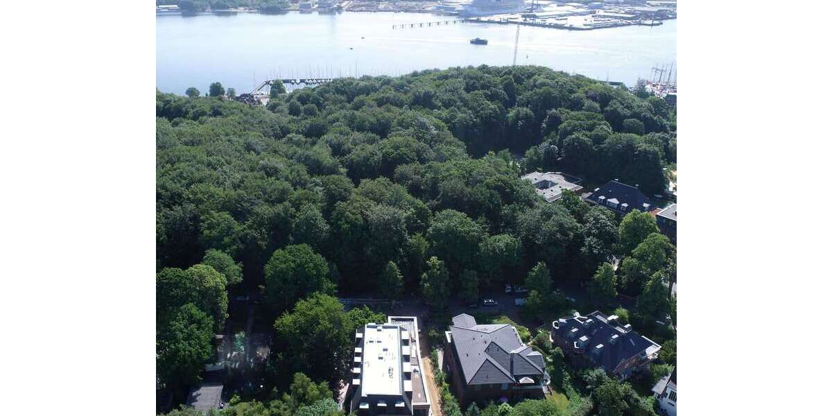 Etagenwohnung Kiel Blücherplatz - 3 Zimmer, 115 m&sup2;, 3.085&euro; | Angebot:23324172