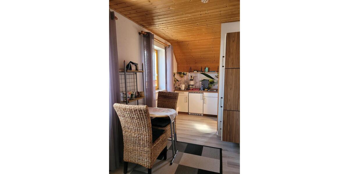 Dachgeschoßwohnung Neustadt an der Donau - 1 Zimmer, 20 m&sup2;, 450&euro; | Angebot:26048580