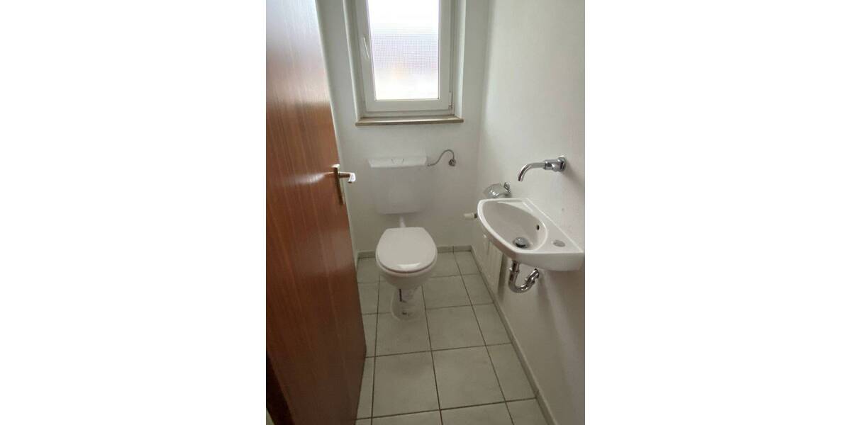 Etagenwohnung Singen - 3 Zimmer, 82 m&sup2;, 890&euro; | Angebot:26157554