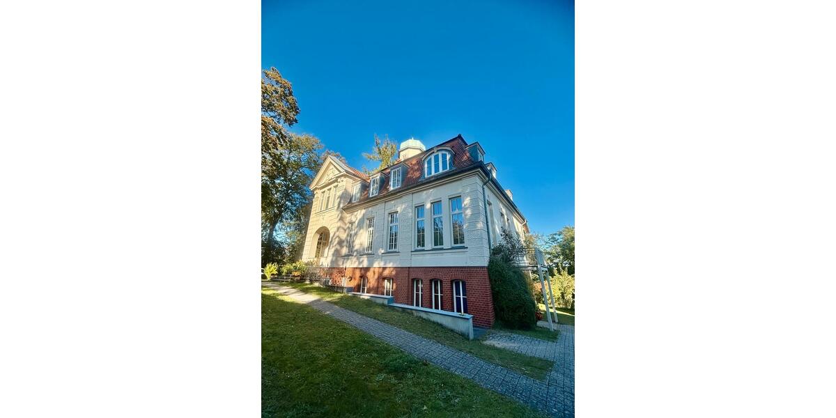 Beletage der Turmvilla am Großen Däbersee in Waldsieversdorf 4 zimmer