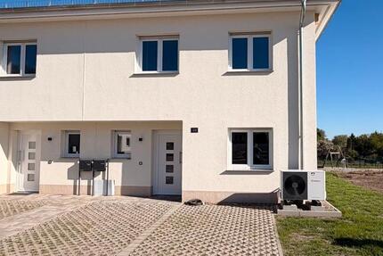 Haus Magdeburg Ottersleben - 5 Zimmer, 130 m&sup2;, 1.750&euro; | Angebot:26528355