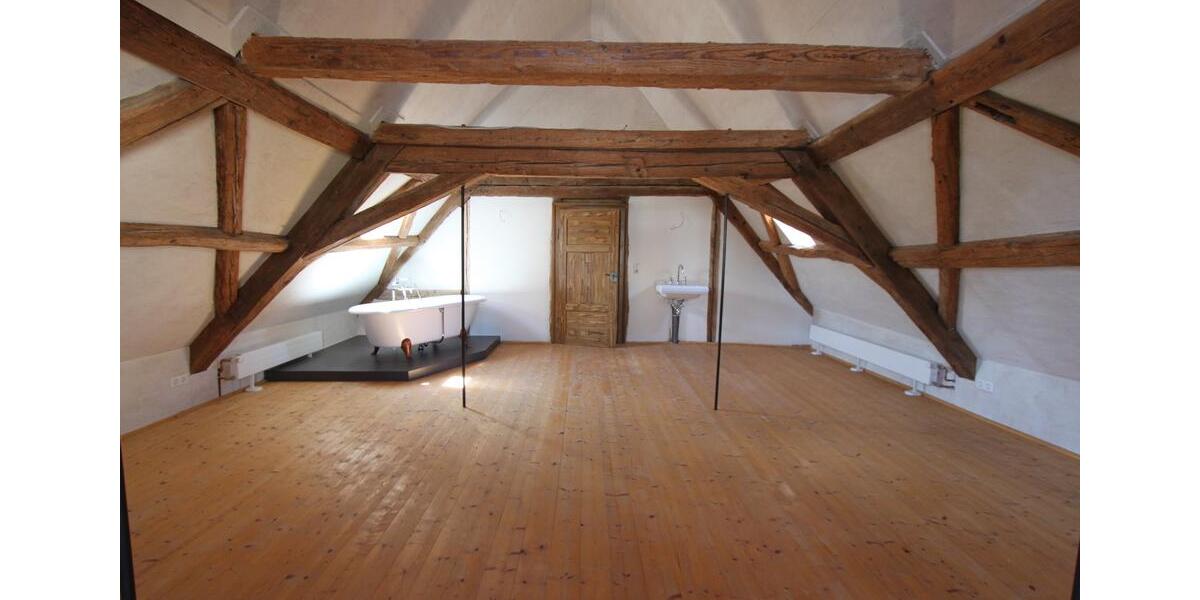 Einfamilienhaus Bad Wimpfen - 9 Zimmer, 252 m&sup2;, 1.950&euro; | Angebot:19418069