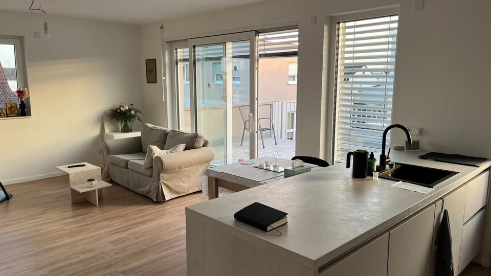 Einfamilienhaus Hainburg - 3 Zimmer, 88 m&sup2;, 1.480&euro; | Angebot:25892405