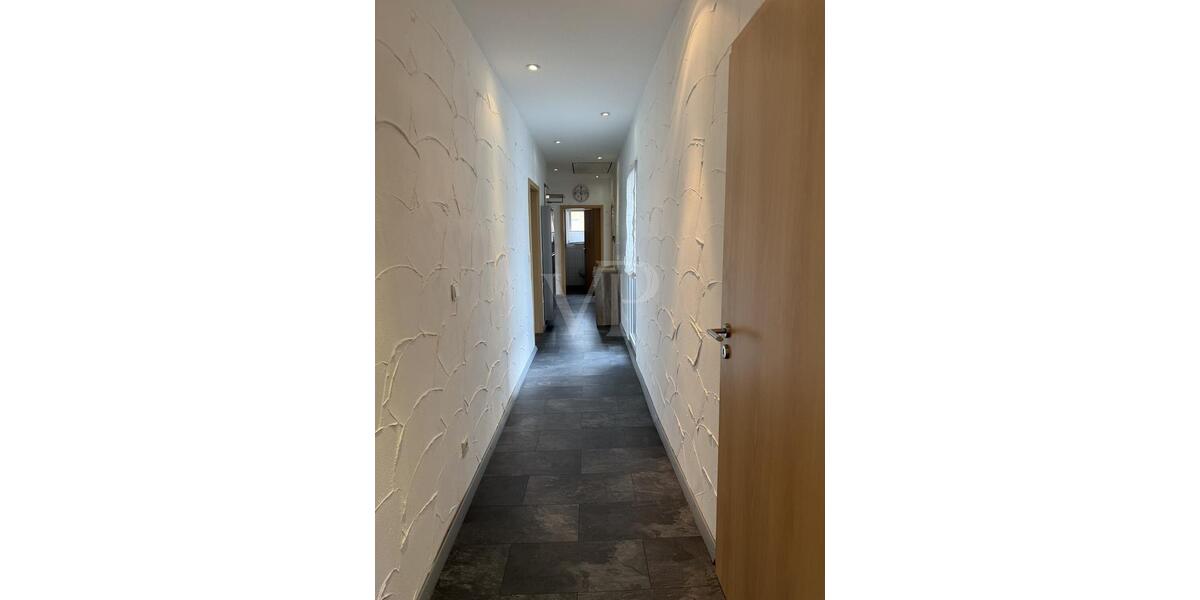 Dachgeschoßwohnung Idar-Oberstein Oberstein - 5 Zimmer, 125 m&sup2;, 750&euro; | Angebot:26648066