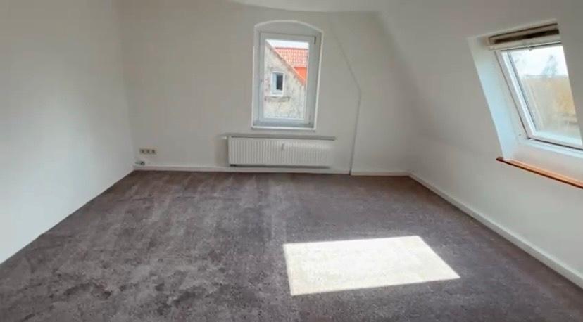 Dachgeschoßwohnung Nossen - 2 Zimmer, 52 m&sup2;, 280&euro; | Angebot:25975235