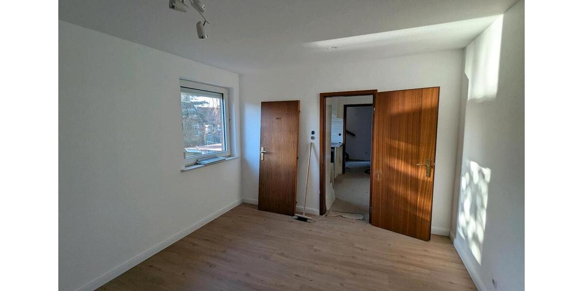 Einfamilienhaus Horneburg - 6 Zimmer, 100 m&sup2;, 1.200&euro; | Angebot:26047160