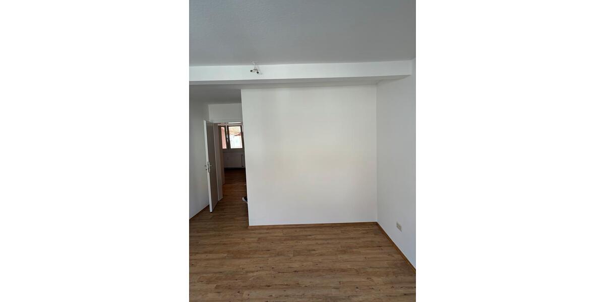 Etagenwohnung Neustadt an der Weinstraße Duttweiler - 1 Zimmer, 75 m&sup2;, 900&euro; | Angebot:26656290