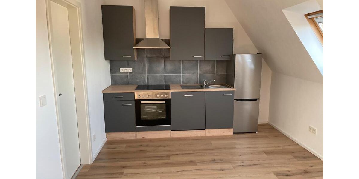 Dachgeschoßwohnung Petersaurach - 1 Zimmer, 50 m&sup2;, 775&euro; | Angebot:25281063