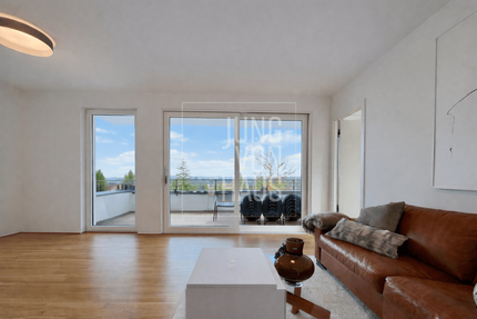 Wohnung Wiesbaden Südost - 2 Zimmer, 72 m&sup2;, 1.519&euro; | Angebot:25245448