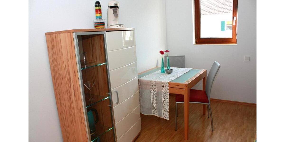 Wohnen auf Zeit Bisingen - 2 Zimmer, 40 m&sup2;, 65&euro; | Angebot:18603073