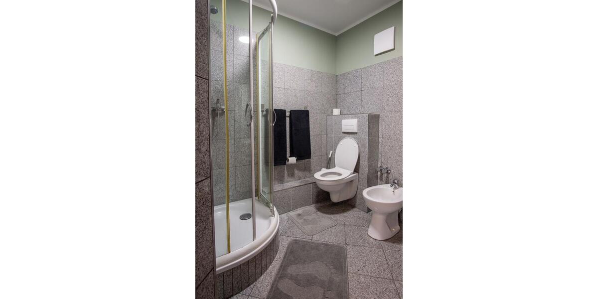 Etagenwohnung Duisburg - 1 Zimmer, 30 m&sup2;, 800&euro; | Angebot:26228251
