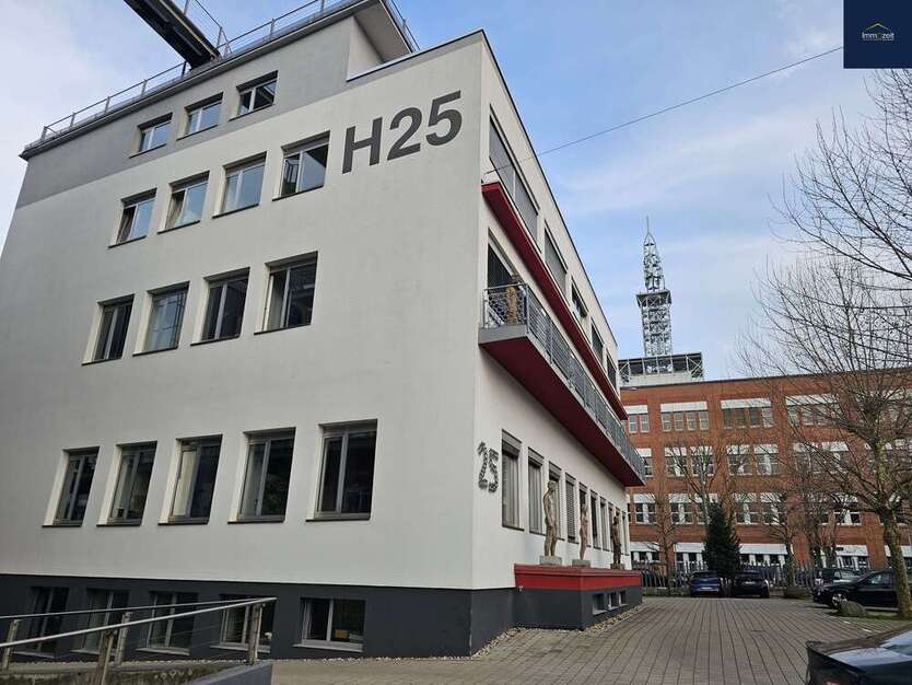 Büro in Stuttgart 246,43 € 25.94 m² zimmer