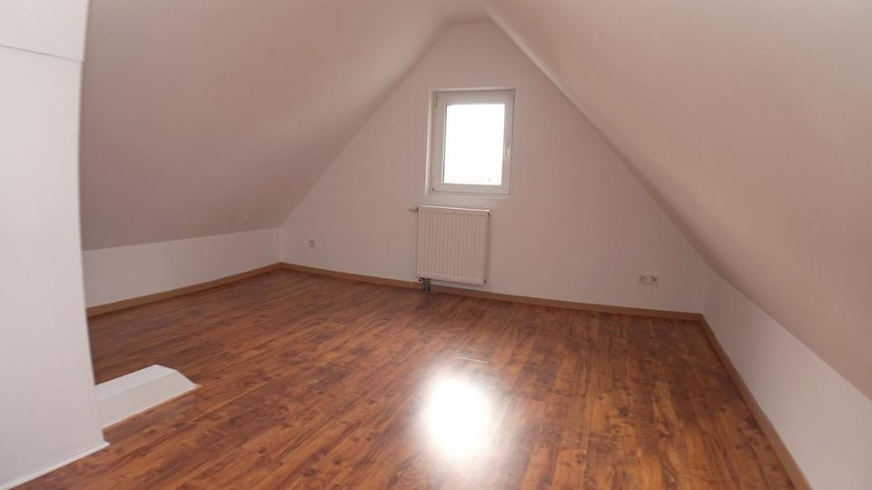 Maisonettenwohnung Renchen - 3.5 Zimmer, 90 m&sup2;, 890&euro; | Angebot:26447090