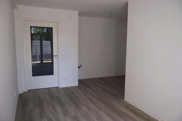 Etagenwohnung Chemnitz Altendorf - 1 Zimmer, 57 m&sup2;, 420&euro; | Angebot:25660626