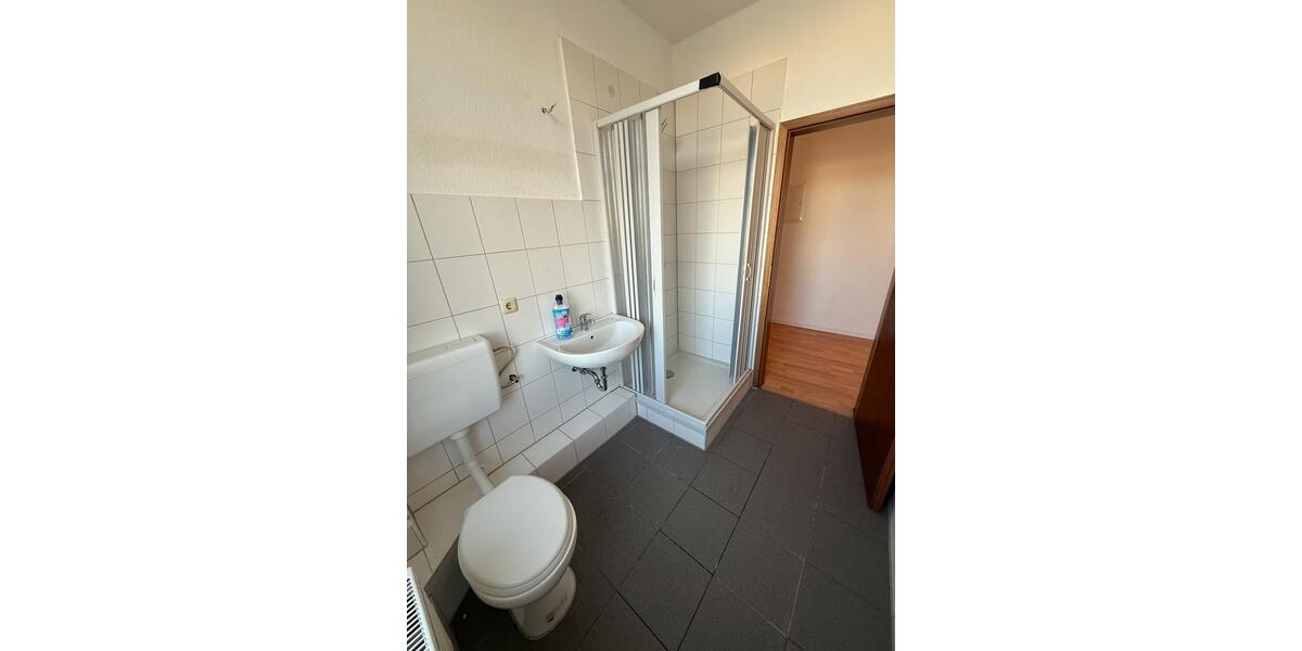 Etagenwohnung Magdeburg Neue Neustadt - 1 Zimmer, 30 m&sup2;, 250&euro; | Angebot:26219881