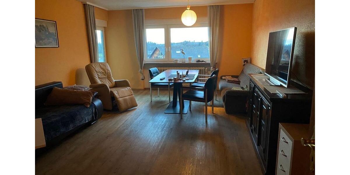 Etagenwohnung Kressbronn am Bodensee - 3.5 Zimmer, 105 m&sup2;, 1.600&euro; | Angebot:26546749