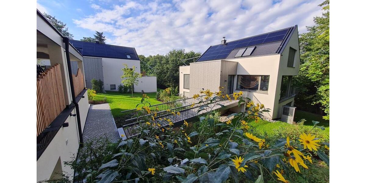 Einfamilienhaus Buckenhof - 6 Zimmer, 304 m&sup2;, 5.200&euro; | Angebot:23879656