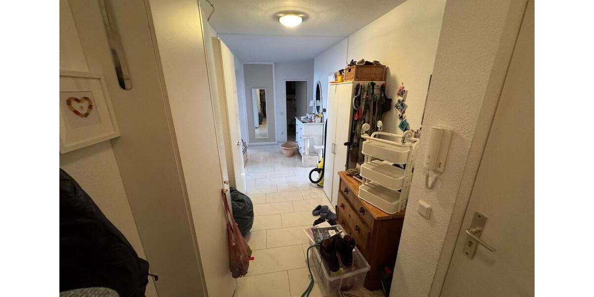 Etagenwohnung Sankt Augustin - 3 Zimmer, 104 m&sup2;, 1.215&euro; | Angebot:24534081