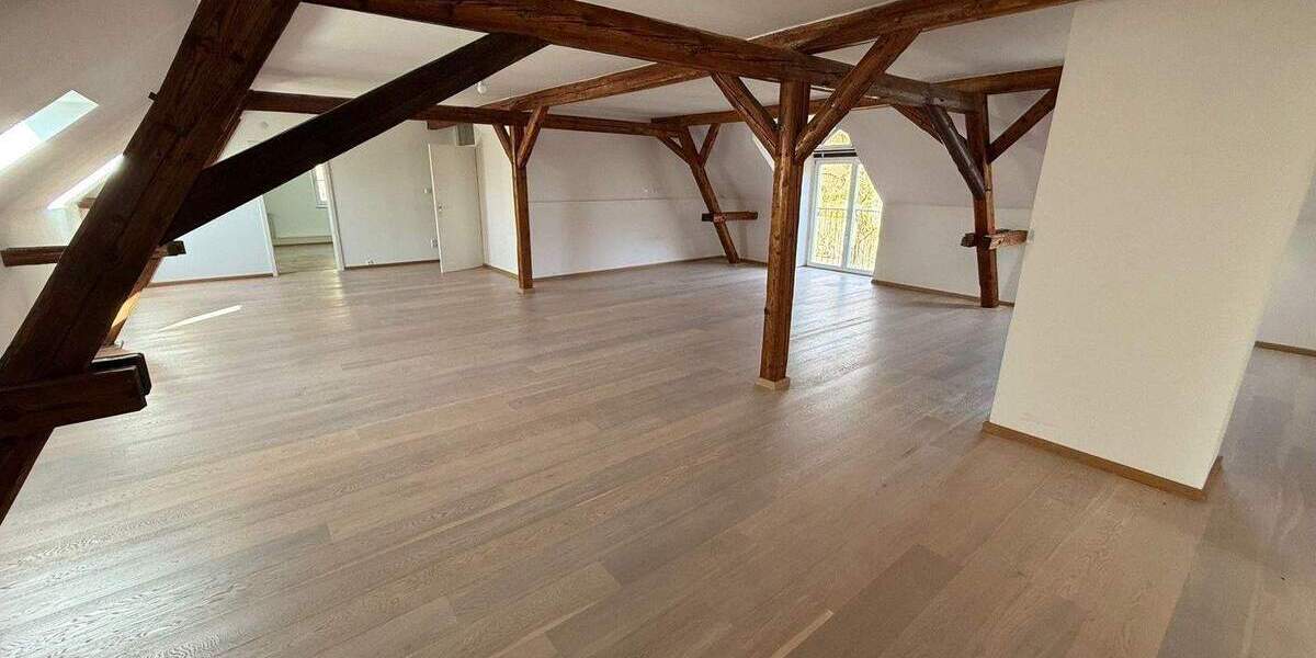 Einfamilienhaus Volkach Rimbach - 6 Zimmer, 200 m&sup2;, 1.690&euro; | Angebot:25736615