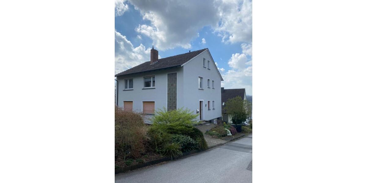 Etagenwohnung Arnsberg Oeventrop - 5 Zimmer, 130 m&sup2;, 750&euro; | Angebot:25903129