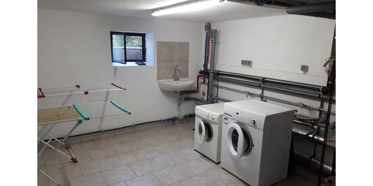 Wohnen auf Zeit Schwabach - 6 Zimmer, 7 m&sup2;, 490&euro; | Angebot:24865910