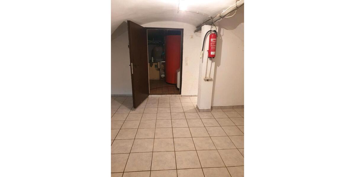 Einfamilienhaus Weilerbach - 8 Zimmer, 226 m&sup2;, 1.900&euro; | Angebot:25307721