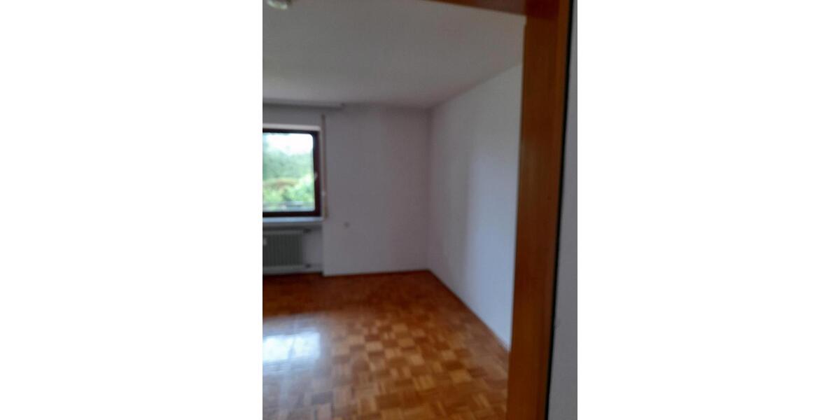 Erdgeschoßwohnung Achstetten - 4 Zimmer, 104 m&sup2;, 1.180&euro; | Angebot:25547147