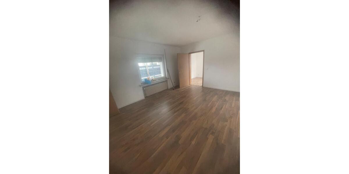 Etagenwohnung Kreuztal - 1 Zimmer, 700&euro; | Angebot:24727012