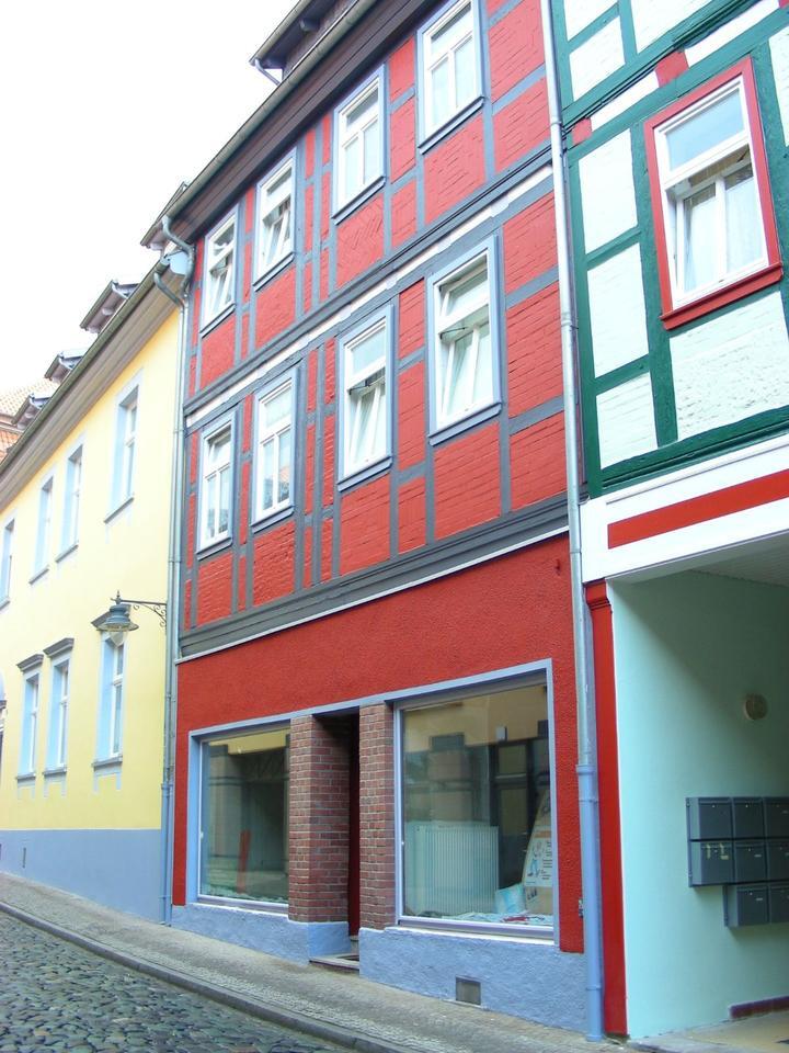 3-Raum-3-Zimmer-Wohnung, 84 m² mit Balkon im 1.OG - K06 und Helle und großzügige 91-m²-3-Zi.-Wohnung mit Dachterrasse K07