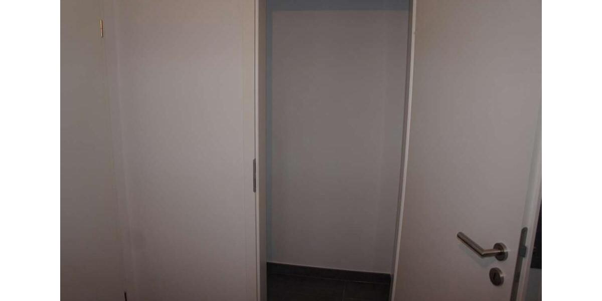 Dachgeschoßwohnung Leverkusen - 2 Zimmer, 55 m&sup2;, 950&euro; | Angebot:26688552