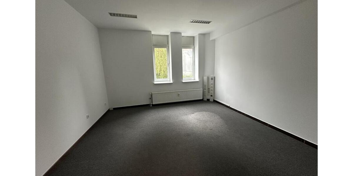 Gewerbeobjekt Molfsee - 1.986&euro; | Angebot:23041504