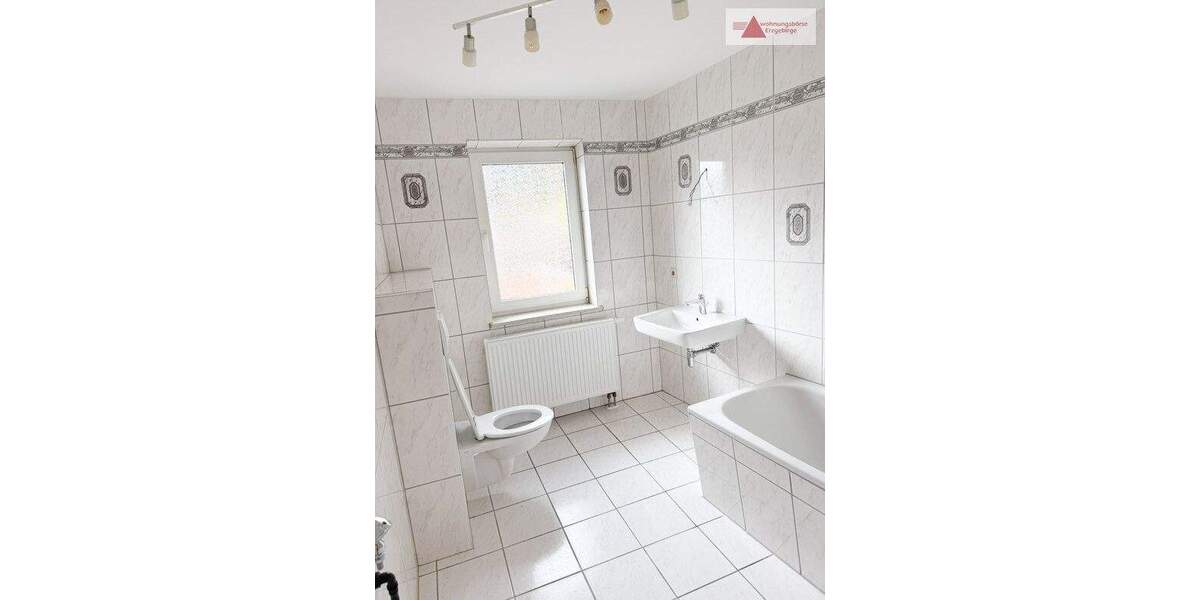 Etagenwohnung Annaberg-Buchholz Buchholz - 2 Zimmer, 68 m&sup2;, 408&euro; | Angebot:25688295