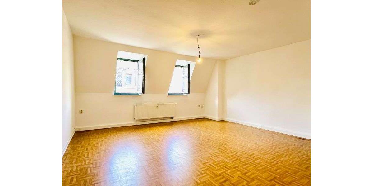 Etagenwohnung Freital Potschappel - 3 Zimmer, 74 m&sup2;, 406&euro; | Angebot:26380055