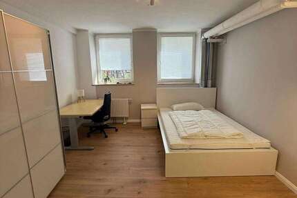WG-Zimmer in Hamburg 890 € 15 m² zimmer