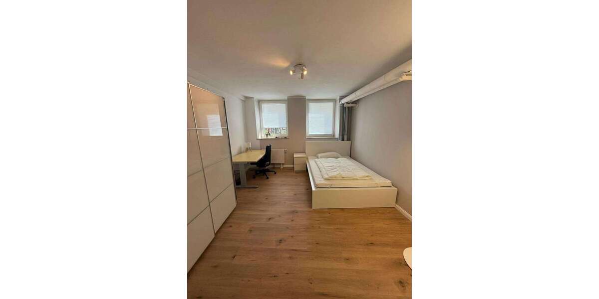 WG-Zimmer in Hamburg 890 € 15 m² zimmer