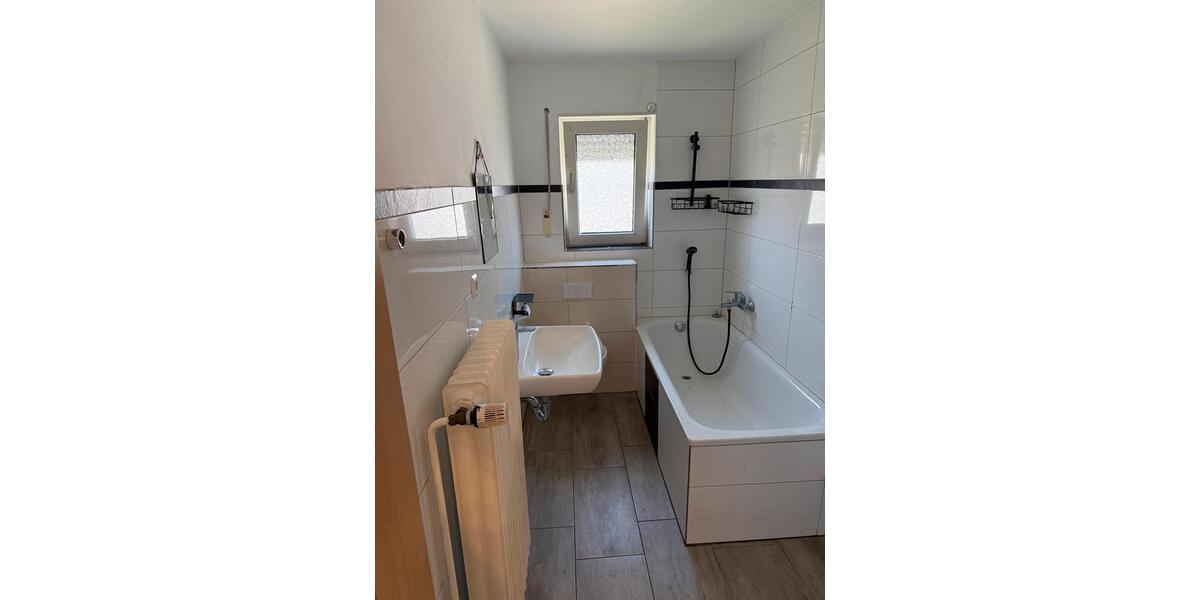 Dachgeschoßwohnung Wilnsdorf - 3 Zimmer, 75 m&sup2;, 620&euro; | Angebot:26517424