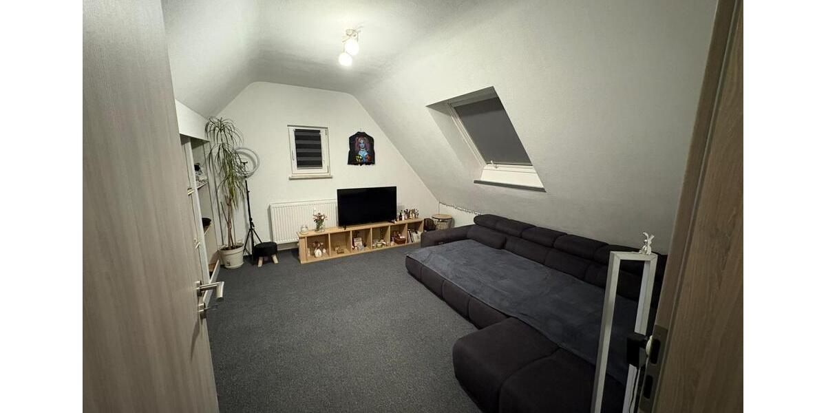 Dachgeschoßwohnung Neuenstadt am Kocher - 1 Zimmer, 42 m&sup2;, 450&euro; | Angebot:24742838