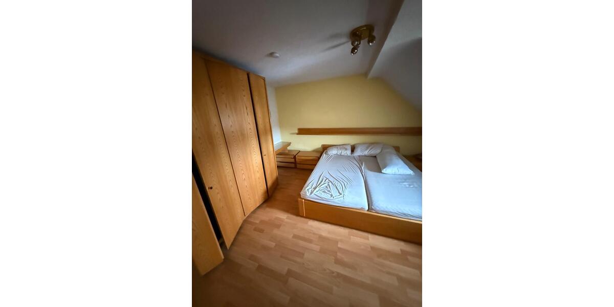 Dachgeschoßwohnung Kaiserslautern Engelshof - 3.5 Zimmer, 65 m&sup2;, 1.000&euro; | Angebot:24738119