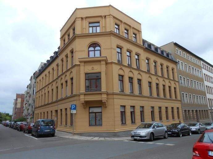 Etagenwohnung Halle (Saale) Innenstadt - 2 Zimmer, 38 m&sup2;, 330&euro; | Angebot:26704366