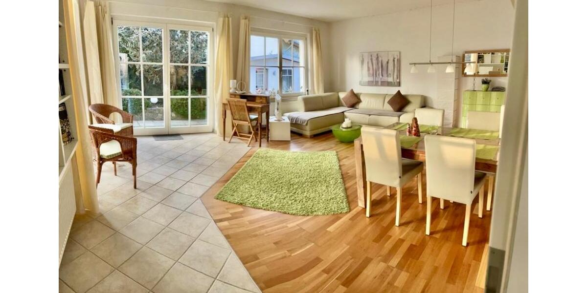 BESI Mi 14.1. Haus am Waldrand Berlins, gr. Garten, 2.Wohngebäude 4 zimmer