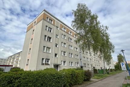 Wohnung Schwedt (Oder) - 3 Zimmer, 59 m&sup2;, 357&euro; | Angebot:24487140