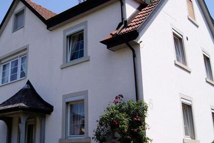 Haus Steinen - 6 Zimmer, 210 m&sup2;, 2.000&euro; | Angebot:23820152