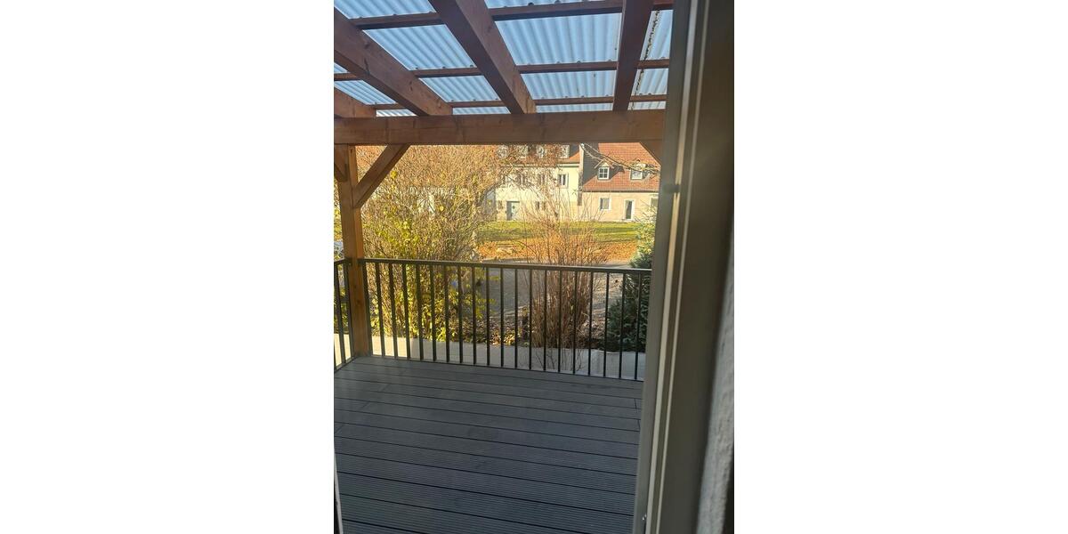 Etagenwohnung Schlüsselfeld - 5 Zimmer, 150 m&sup2;, 1.200&euro; | Angebot:26699657