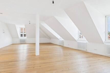 zum Erstbezug: Exklusive 3 -Zimmer Wohnung mit Küche direkt am Gärtnerplatz 3 zimmer