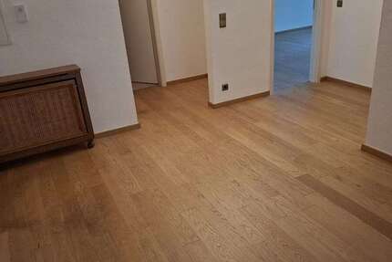 Wohnung Bad Neuenahr - 3 Zimmer, 94 m&sup2;, 1.000&euro; | Angebot:25148257