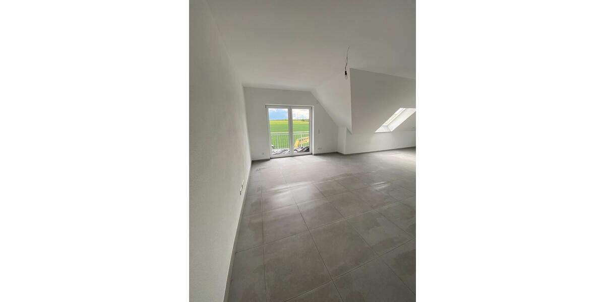 Dachgeschoßwohnung Herzogenaurach - 4 Zimmer, 105 m&sup2;, 1.400&euro; | Angebot:26671306