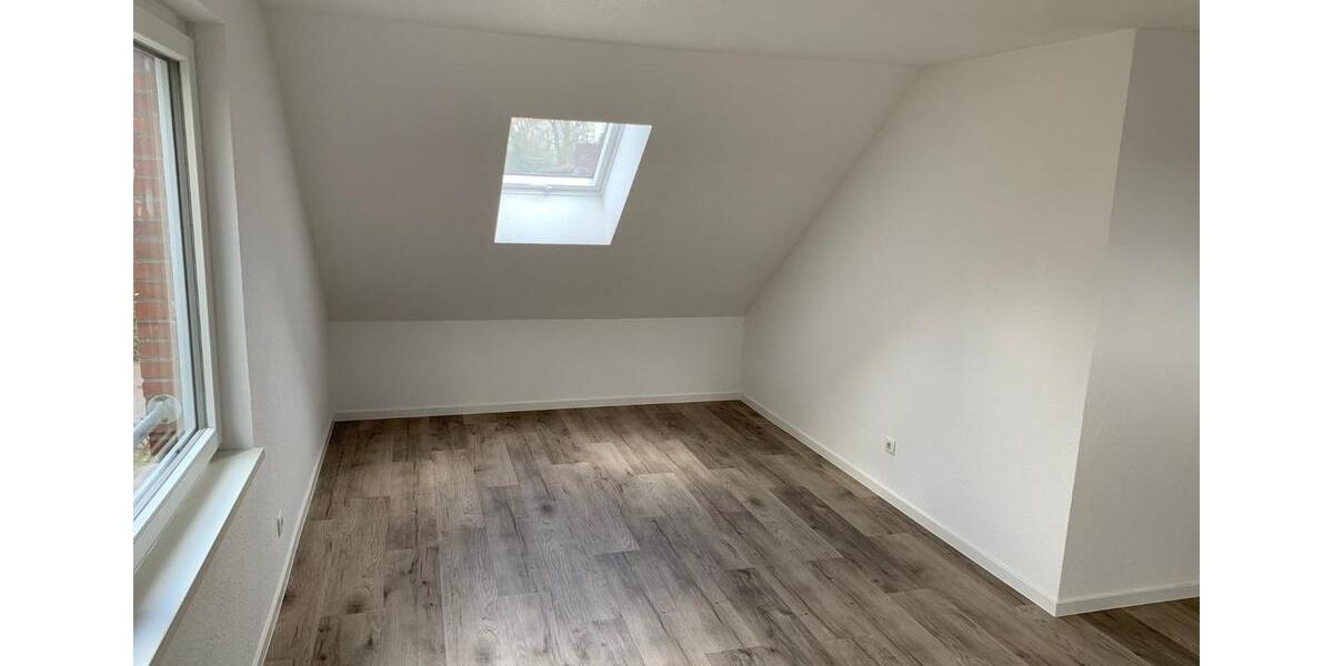 Dachgeschoßwohnung Lathen - 3 Zimmer, 63 m&sup2;, 850&euro; | Angebot:26248078