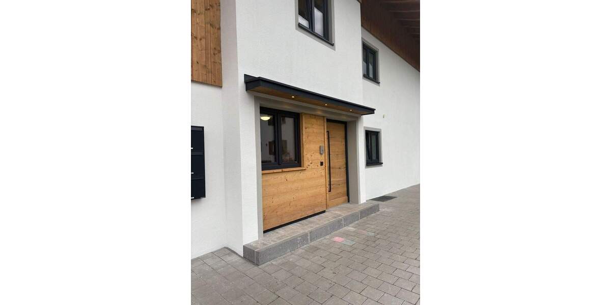 Etagenwohnung Penzberg - 4 Zimmer, 130 m&sup2;, 2.100&euro; | Angebot:24793540