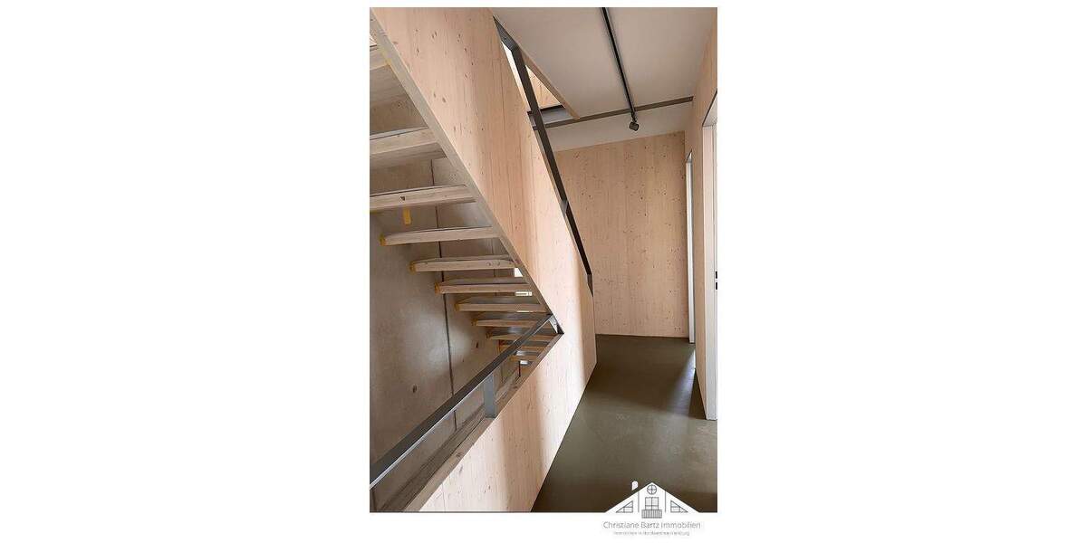 Doppelhaushälfte Wismar Wendorf - 5 Zimmer, 160 m&sup2;, 2.150&euro; | Angebot:25660957